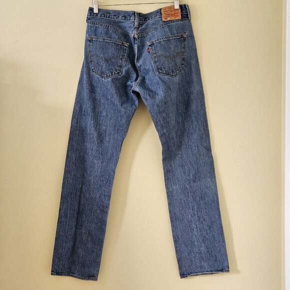 Levi's Jeans Mens 34 x 34 / 32 Blue 501 Straight Leg Cotton Denim Western Cowboy - Picture 2 of 16